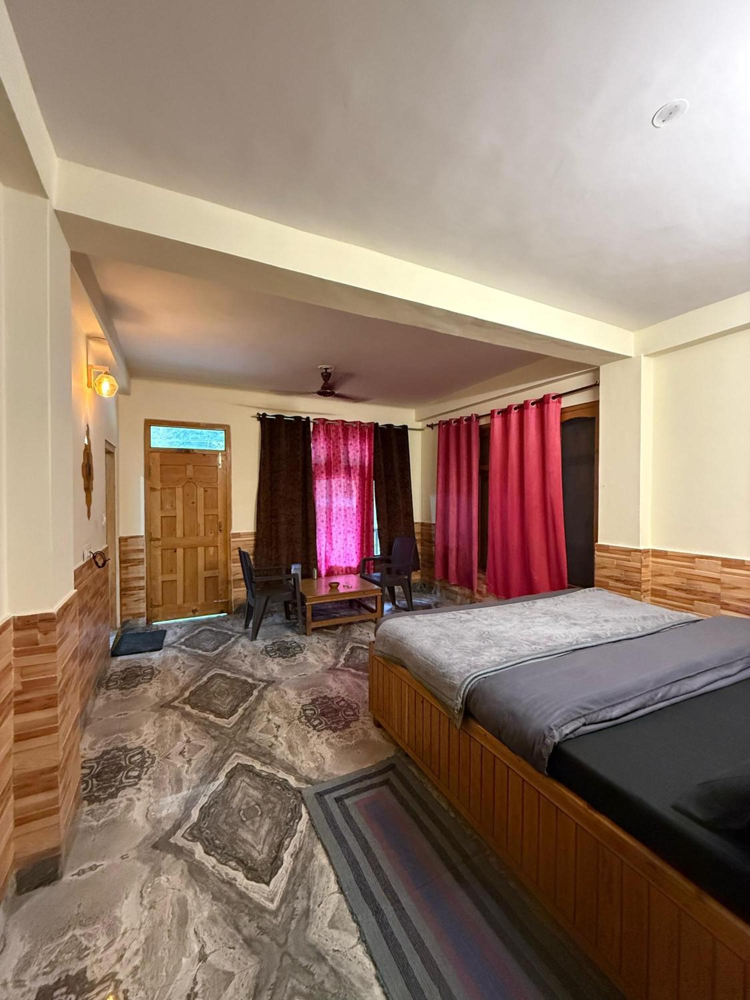 Hotel Flipsyde Retreat Kasol Exterior foto